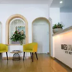 Mikes Kanarium Ξενοδοχείο Λάρνακα