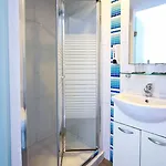 Mikes Kanarium Ξενοδοχείο Λάρνακα