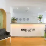 Ξενοδοχείο Mikes Kanarium 3*