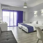Ξενοδοχείο Mikes Kanarium Λάρνακα