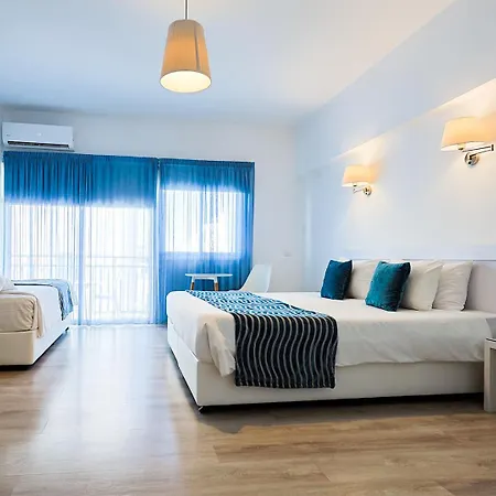 Mikes Kanarium Hotel Larnaca