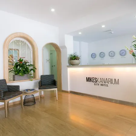 מלון Mikes Kanarium 3*