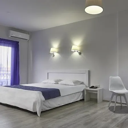 Mikes Kanarium Hotel 3*