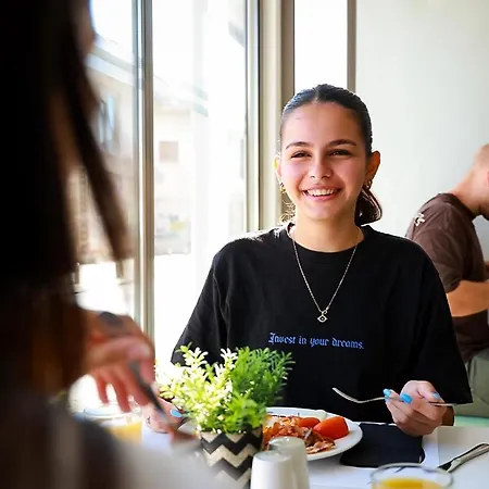 Szálloda Mikes Kanarium 3*