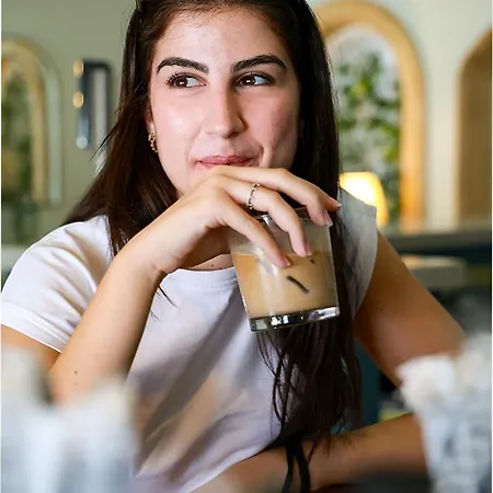 Ξενοδοχείο Mikes Kanarium Λάρνακα