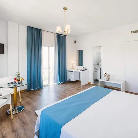 Hotel Mikes Kanarium 3*