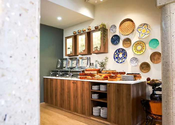 Mikes Kanarium מלון 3*