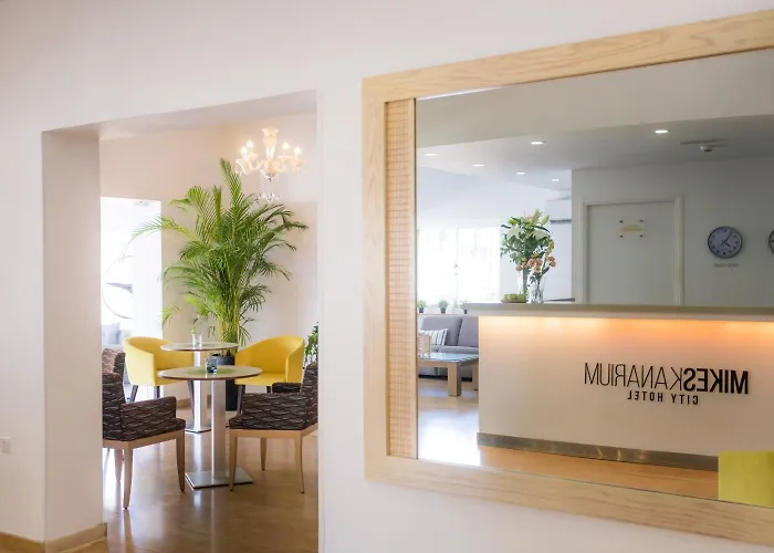 Mikes Kanarium Hotel Larnaca