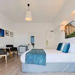 Mikes Kanarium 3* Larnaca