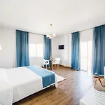Hotel Mikes Kanarium