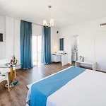 Hotel Mikes Kanarium 3*