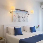 Mikes Kanarium Larnaca