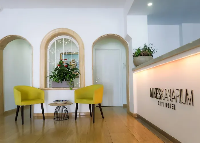 Mikes Kanarium Hotel Larnaca