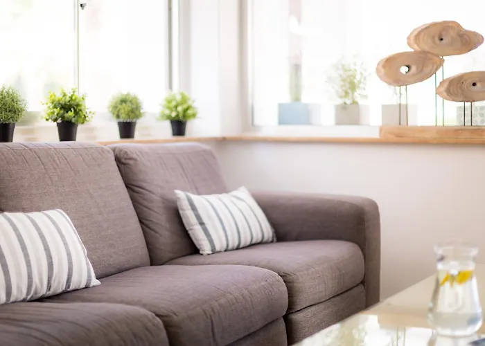 Mikes Kanarium Hotel